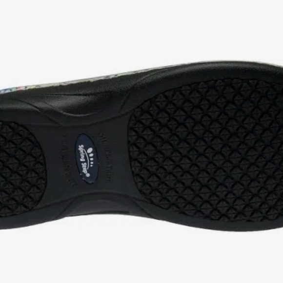 Spring Step Ferrera
Clogs - Picture 3 of 3